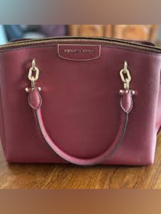 Michael Kors Handbags - ‼️Michael Kors‼️Burgundy Saffiano Leather Satchel